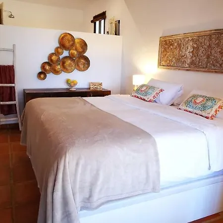 Roca Verde, Boutique 3*